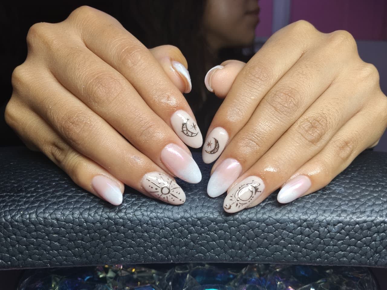 Uñas con diseño de Vicente Posh